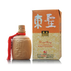 東圣10年窖酒
