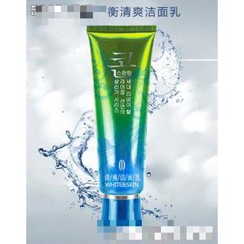 雪肌詩(shī)丹水油平衡清爽潔面乳