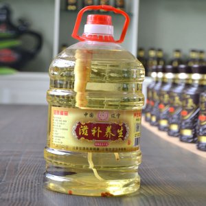 杏旺泉滋補(bǔ)養(yǎng)生酒